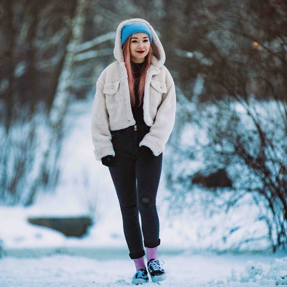 Meet your Posher, Paulina 🌸 - Picture 15 of 16